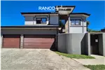  Venta  Casa en Valdivia  $499.699.800 UF12.200 
