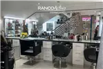  Venta  Local Comercial en Viña del Mar  $163.836.000 UF4.000 