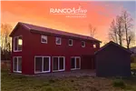  Venta  Casa en Pucón  $323.576.100 UF7.900 