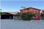  Venta  Casa en Pucón  $323.576.100 UF7.900 