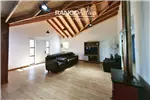  Venta  Casa en Mariquina  UF6.103,66 $250.000.000 