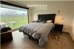  Venta  Casa en Quillón  $253.945.800 UF6.200 