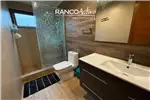  Venta  Casa en Quillón  $253.945.800 UF6.200 