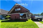  Venta  Casa en Valdivia  $368.221.410 UF8.990 