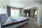  Venta  Casa en Chillán  $335.863.800 UF8.200 