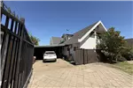  Venta  Casa en Chillán  $335.863.800 UF8.200 