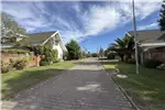  Venta  Casa en Chillán  $335.863.800 UF8.200 