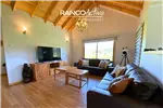  Venta  Casa en Quillón  $237.562.200 UF5.800 