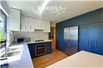  Venta  Casa en Quillón  $237.562.200 UF5.800 