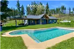  Venta  Casa en Quillón  $237.562.200 UF5.800 