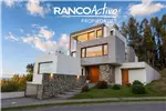  Venta  Casa en San Pedro de la Paz  $1.003.495.500 UF24.500 