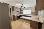  Arriendo  Casa en Los Angeles  UF12,94 $530.000 